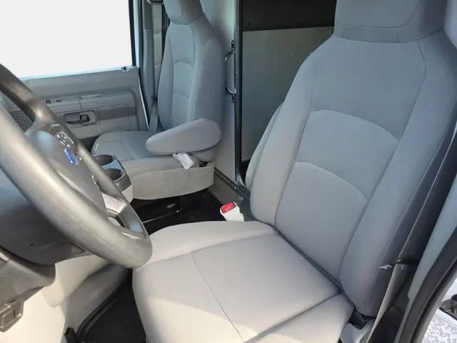 2026 Ford E-350 Cutaway E-Series Cutaway