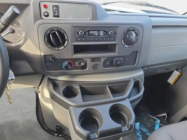 2026 Ford E-350 Cutaway E-Series Cutaway