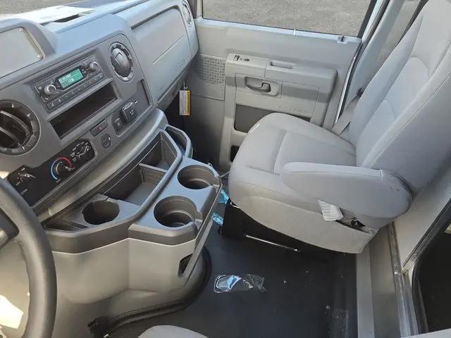 2026 Ford E-350 Cutaway E-Series Cutaway