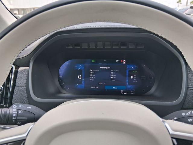 2026 Volvo XC90 Plug-In Hybrid Ultra Dark Theme, T8 AWD, Electric/Gasoline, 7 Seats