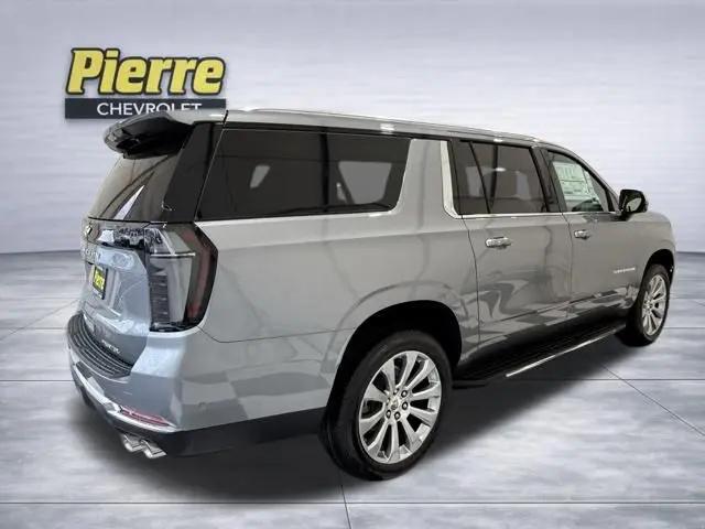 2026 Chevrolet Suburban Premier, 4WD