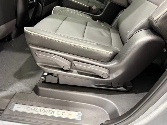 2026 Chevrolet Suburban Premier, 4WD