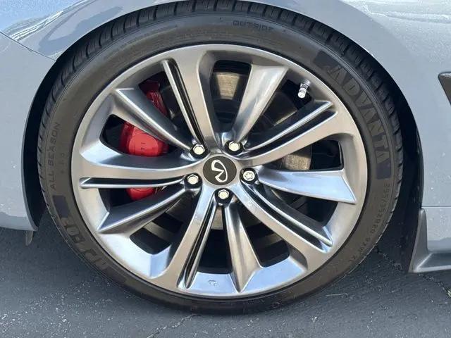 2022 INFINITI Q60 RED SPORT 400