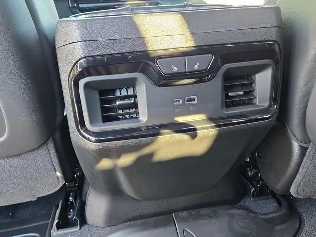 2026 GMC Sierra 2500HD Crew Cab, Standard Bed, AT4X, 4WD