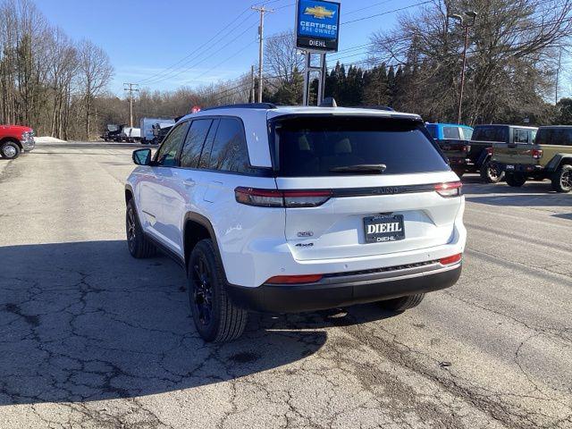 2026 Jeep Grand Cherokee Altitude 4x4