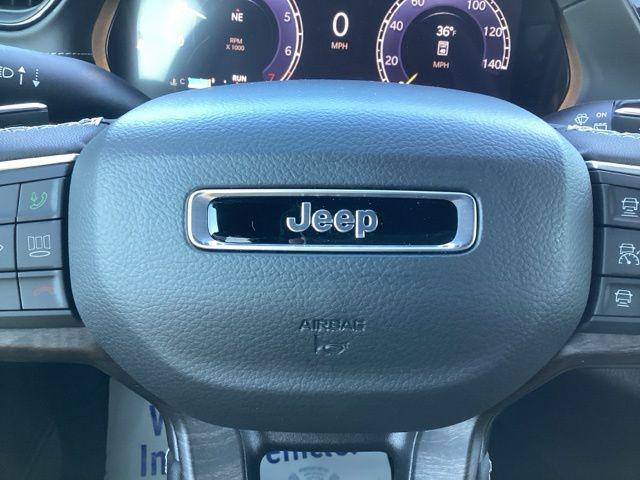 2026 Jeep Grand Cherokee Altitude 4x4