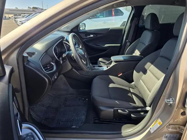 2024 Chevrolet Malibu FWD 1FL