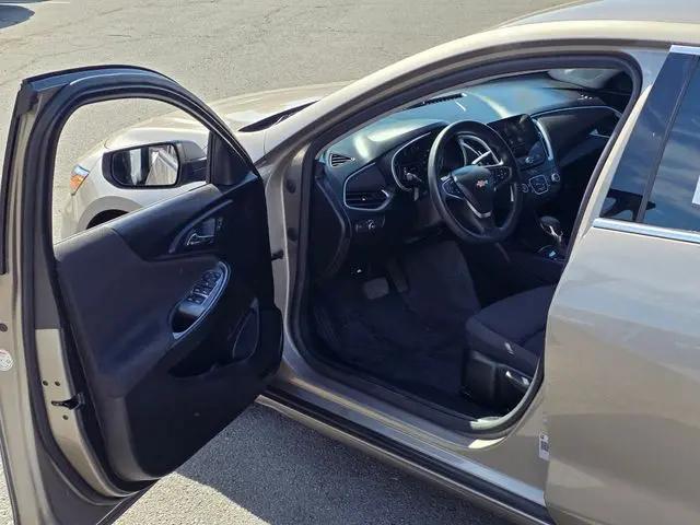 2024 Chevrolet Malibu FWD 1FL