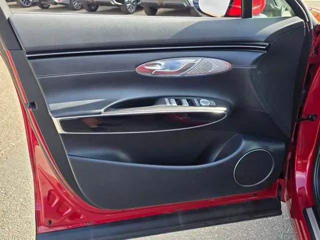 2025 Genesis GV70 2.5T AWD