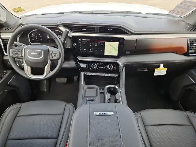 2026 GMC Sierra 2500HD Crew Cab, Standard Bed, Denali, 4WD