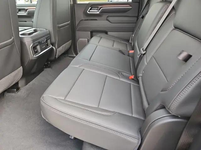 2026 GMC Sierra 2500HD Crew Cab, Standard Bed, Denali, 4WD