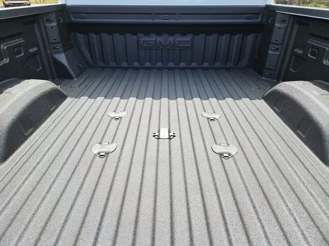 2026 GMC Sierra 2500HD Crew Cab, Standard Bed, Denali, 4WD