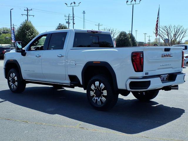 2026 GMC Sierra 2500HD Denali