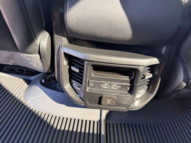 2025 Ram 1500 Laramie Crew Cab 4x4 5'7" Box