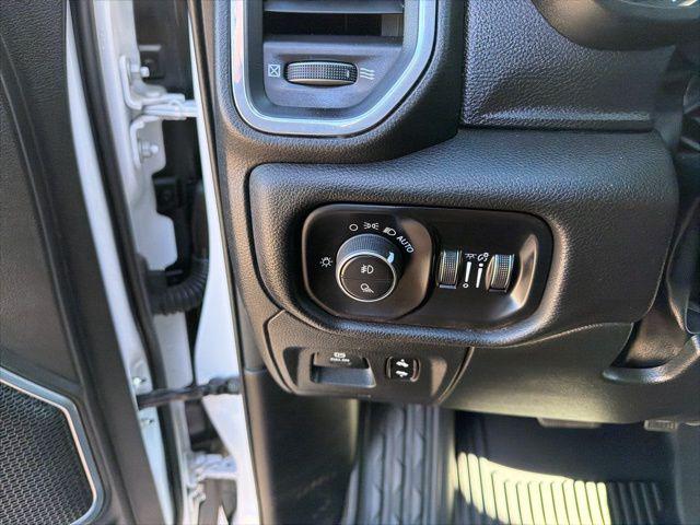 2025 Ram 1500 Laramie Crew Cab 4x4 5'7" Box
