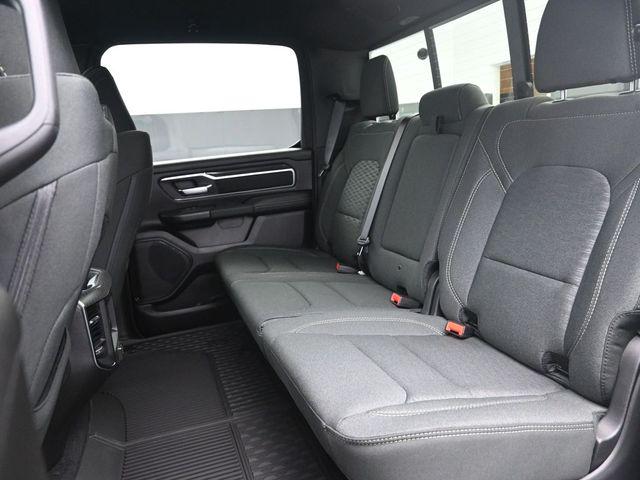2026 Ram 1500 Lone Star Crew Cab 4x4 5'7" Box