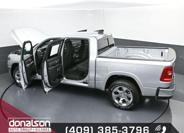 2026 Ram 1500 Lone Star Crew Cab 4x4 5'7" Box