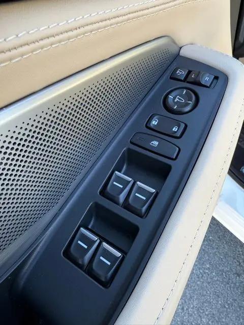 2026 Acura MDX Advance Package