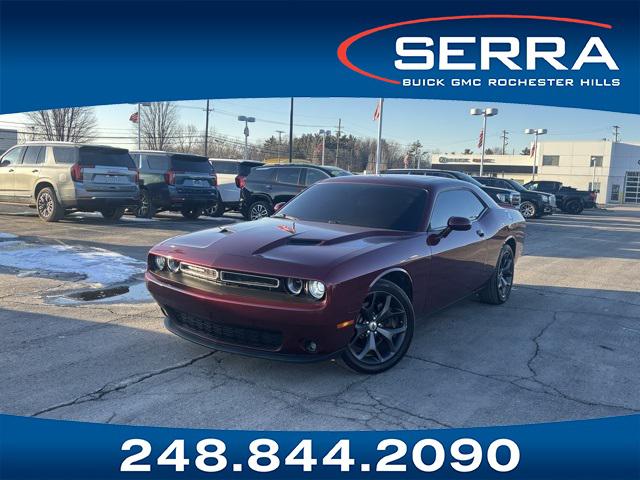 2018 Dodge Challenger SXT Plus RWD