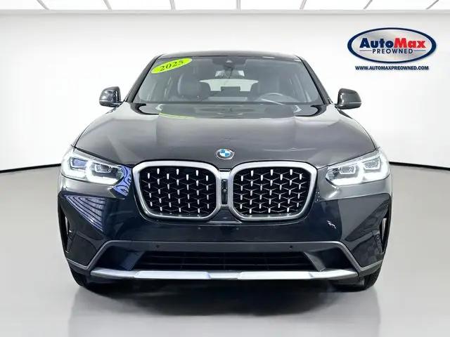 2025 BMW X4 xDrive30i