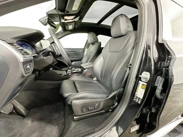 2025 BMW X4 xDrive30i