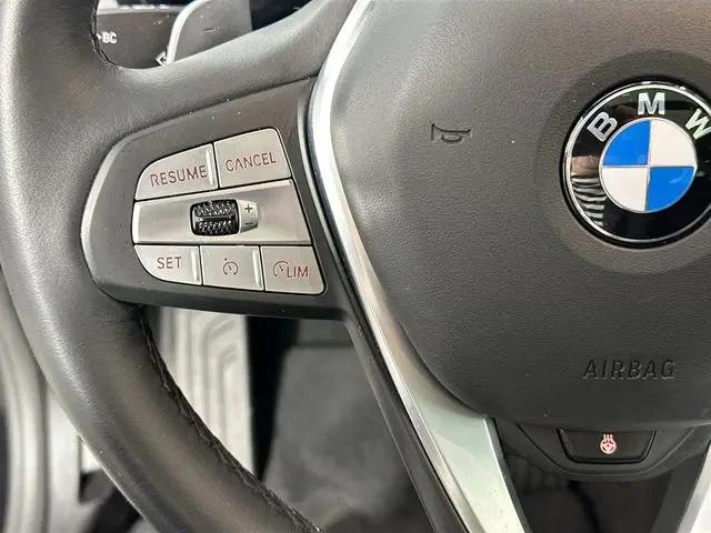 2025 BMW X4 xDrive30i