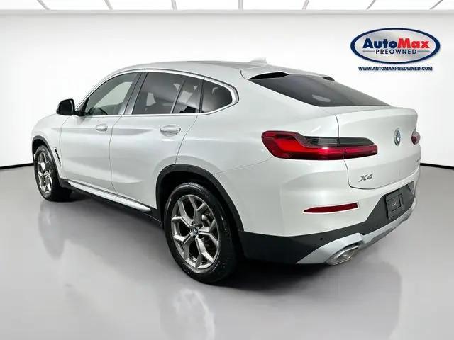 2025 BMW X4 xDrive30i