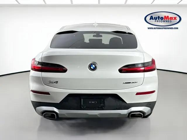 2025 BMW X4 xDrive30i
