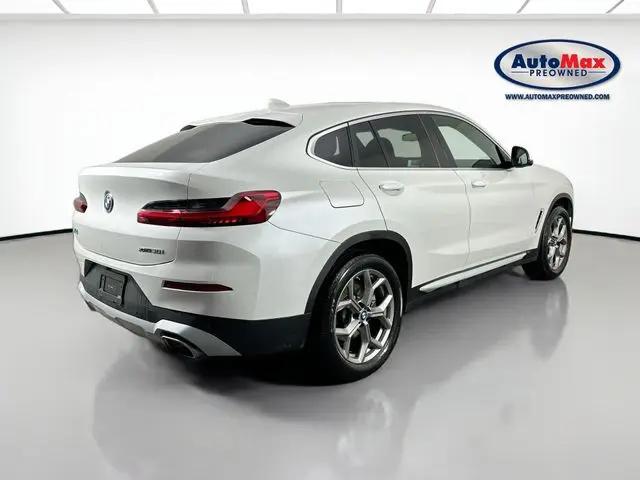 2025 BMW X4 xDrive30i