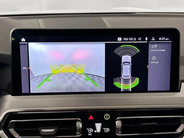 2025 BMW X4 xDrive30i