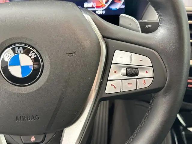 2025 BMW X4 xDrive30i