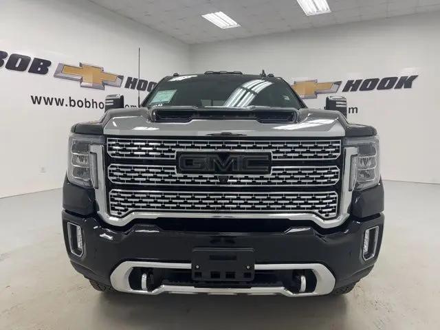 2021 GMC Sierra 2500HD 4WD Crew Cab Standard Bed Denali