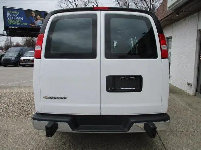 2024 Chevrolet Express Cargo Van RWD 2500 Regular Wheelbase WT