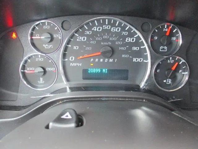 2024 Chevrolet Express Cargo Van RWD 2500 Regular Wheelbase WT