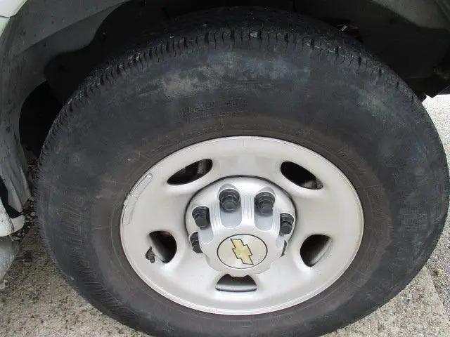 2024 Chevrolet Express Cargo Van RWD 2500 Regular Wheelbase WT