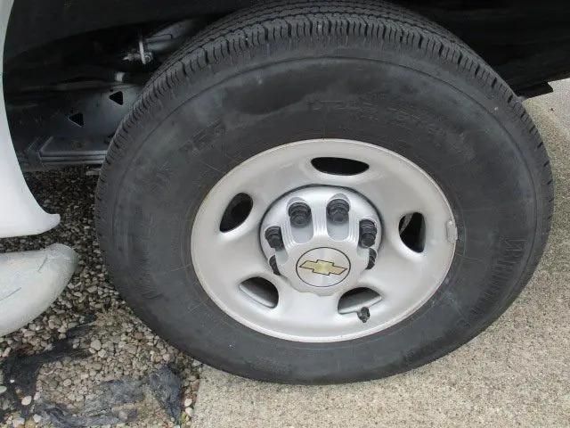 2024 Chevrolet Express Cargo Van RWD 2500 Regular Wheelbase WT