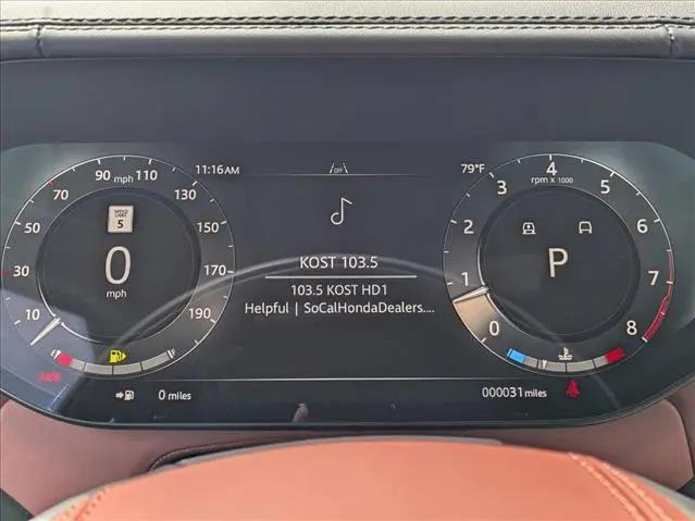 2026 Land Rover Range Rover P615 SV