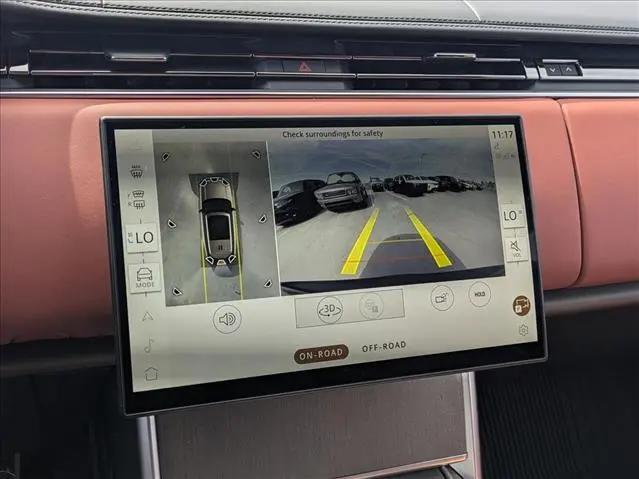 2026 Land Rover Range Rover P615 SV