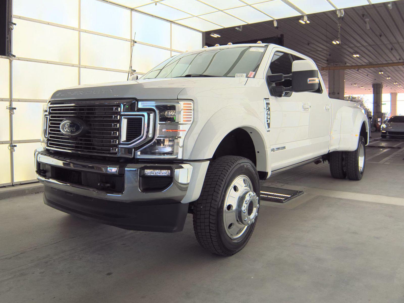 2022 Ford F-450 Super Duty Lariat Crew Cab LB DRW 4WD