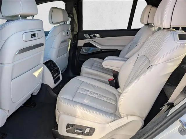 2026 BMW X7 M60i