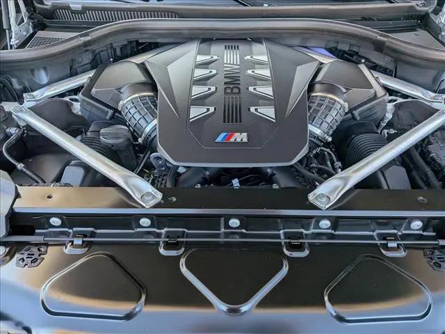 2026 BMW X7 M60i