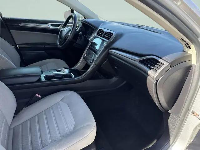 2019 Ford Fusion S