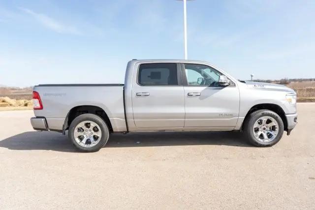 2022 Ram 1500 Big Horn Crew Cab 4x4 5'7" Box