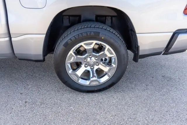 2022 Ram 1500 Big Horn Crew Cab 4x4 5'7" Box