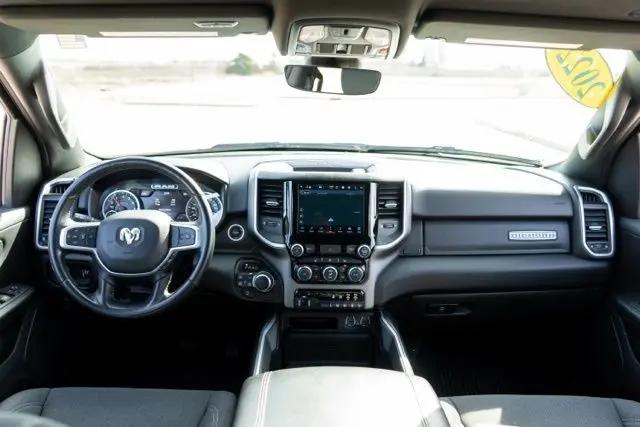 2022 Ram 1500 Big Horn Crew Cab 4x4 5'7" Box