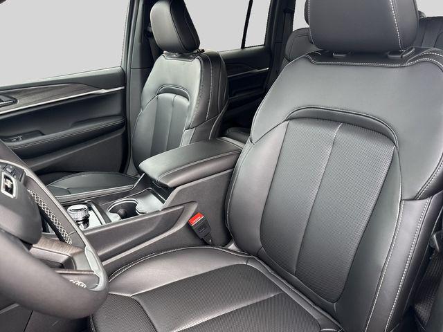 2026 Jeep Grand Cherokee Limited 4x4