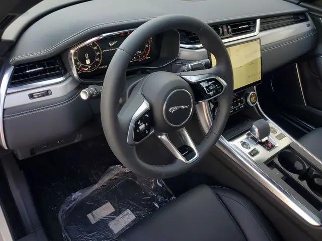 2024 Jaguar XF R-Dynamic SE P250 AWD Automatic