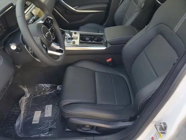 2024 Jaguar XF R-Dynamic SE P250 AWD Automatic