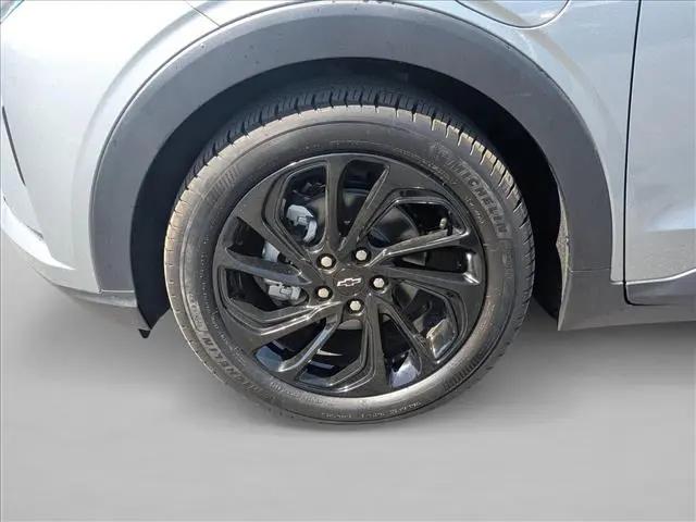 2027 Chevrolet Bolt RS FWD
