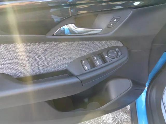 2025 Chevrolet TrailBlazer AWD LS